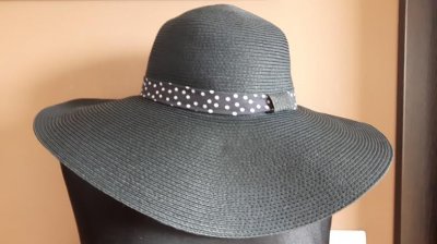 TOMMY HILFIGER  -  kapelusz 100 % natural 299 zł