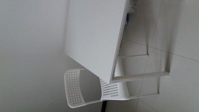 Biały stół IKEA MELLTORP plus dwa krzesła
