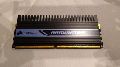 CORSAIR 1GB DDR2 CL5 CM2X1024-8500C5D DOMINATOR