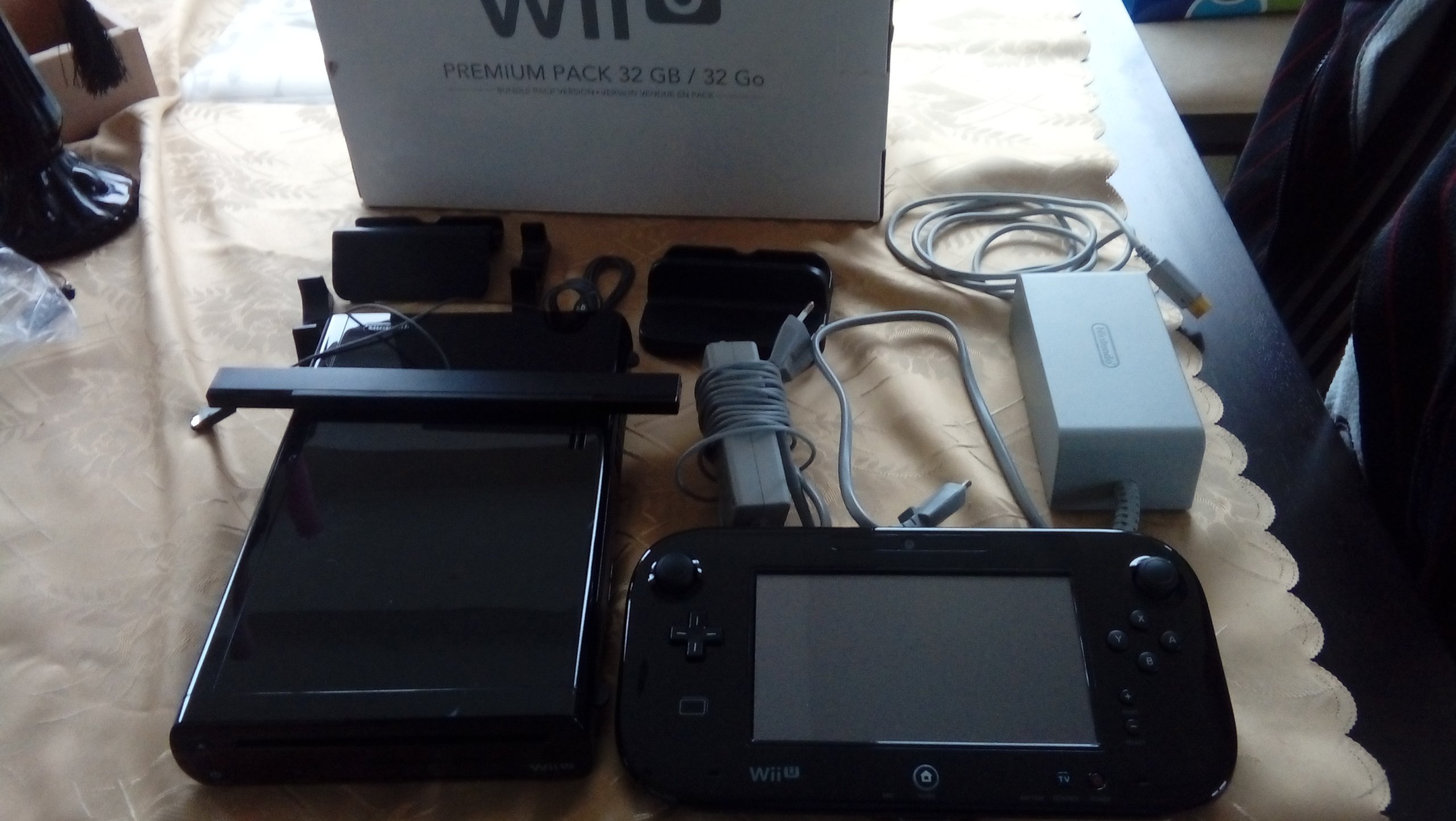 Nintendo Wii U 32GB kompletny zestaw
