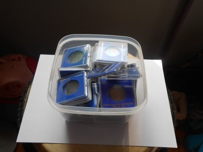 Pudełka (niebieskie) na monety PRL- zestaw 70 szt