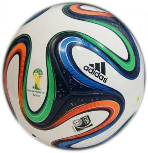 Piłka nożna Brazuca Mundial 2014 w Brazylii Size 4 - 7615990001 - oficjalne  archiwum Allegro