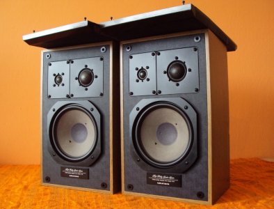 Grundig Box 660a - Rewelacyjne kolumny Stereo - 6524343357 - oficjalne  archiwum Allegro