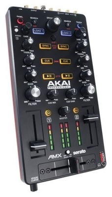 AKAI AMX - Mikser dla DJ