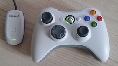 Pad Xbox 360 biały bezprzewodowy + Odbiornik PC