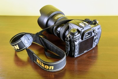 NIKON D7000 + Nikkor AF-S DX 17-55 mm f/2.8G IF-ED