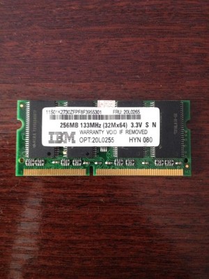 Pamięć RAM IBM 256 MB 133MHz