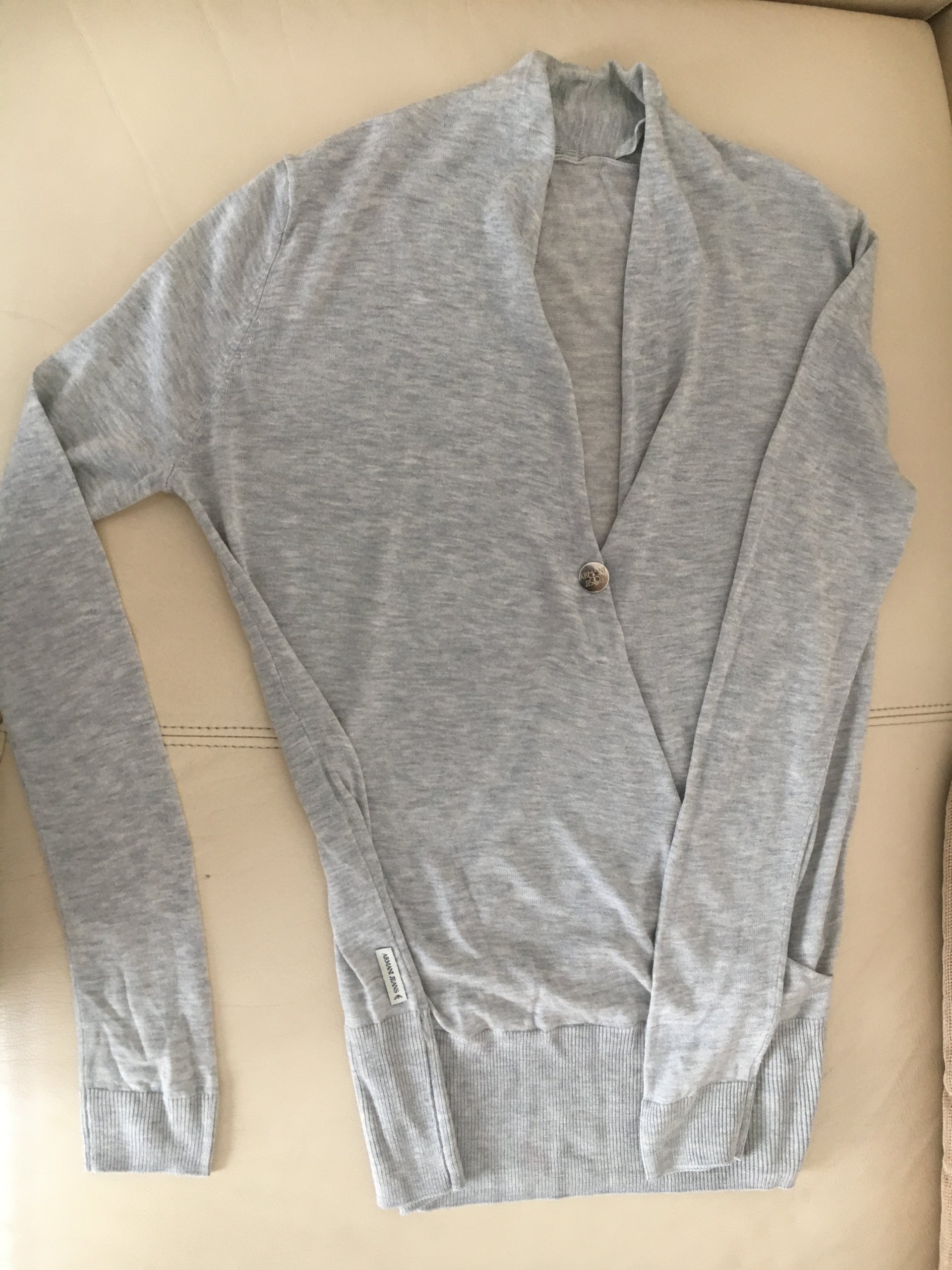 Armani Jeans sweter bluzka dekolt koperta logo M