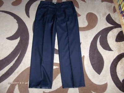 Eleganckie spodnie marki EMPORIO ARMANI rozmiar 52