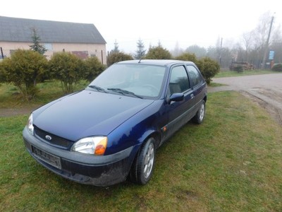 Ford Fiesta 1.3 benzyna 2001r z Niemiec