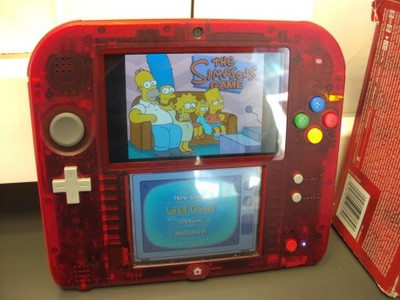 Konsola Nintendo 2DS + gra The Simpsons Game