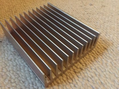 Radiator aluminiowy 143 x 117 x 40 mm