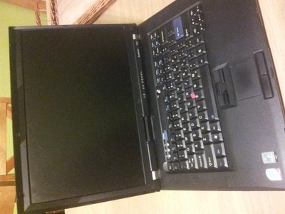 Laptop Lenovo R61 uszkodzony