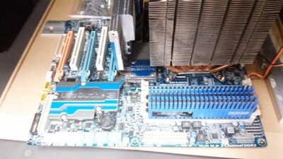 Gigabyte X58A UD7 + Intel Core i7 920, Mugen, 6GB