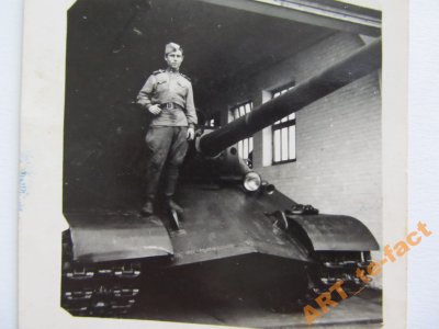 Fotografia Armii Czerwonej. heavy tank IS-3. 1946r