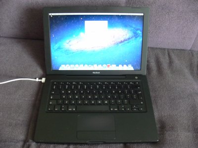 Macbook Black Core 2 Duo 2,2ghz