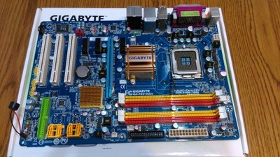 Материнская плата gigabyte ga p35 ds3l какие процессоры поддерживает