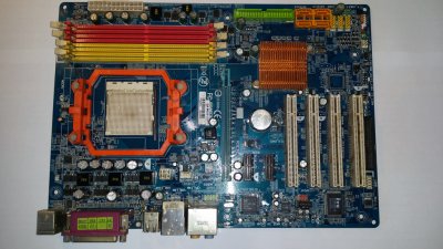 Gigabyte ga m52s s3p не запускается