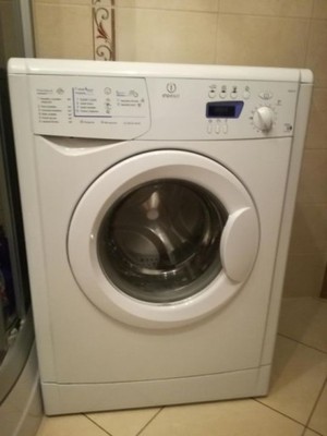 Indesit wise 10 мигает дисплей