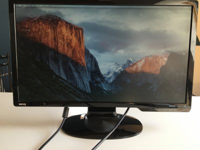 Монитор benq g2420hd включается и выключается